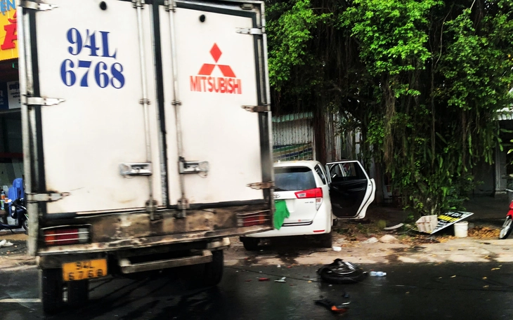 Phó giám đốc thuộc BQL Khu kinh tế Quảng Ninh gây tai nạn liên hoàn, có nồng độ cồn kịch khung - Ảnh 3.