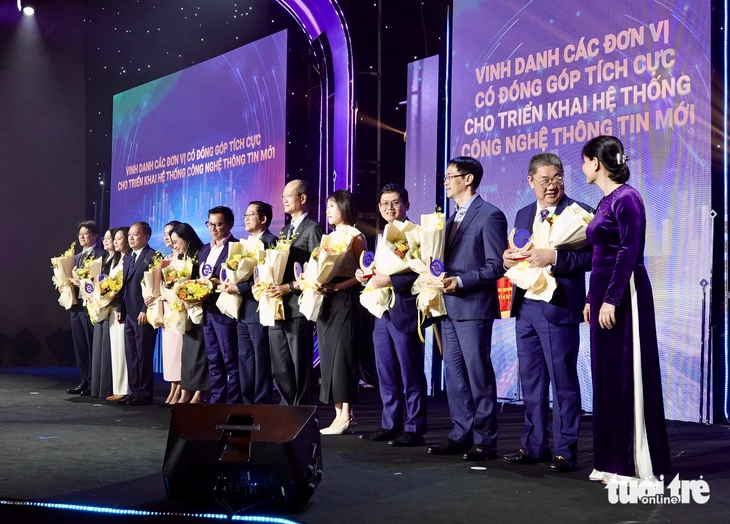 25 năm chứng khoán Việt: Huy động hàng triệu tỉ đồng cho nền kinh tế, tiến tới hiện đại và minh bạch - Ảnh 6.