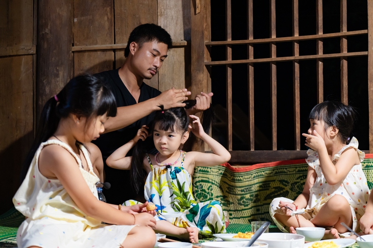 Bố ơi, mình đi đâu thế - Ảnh 1.