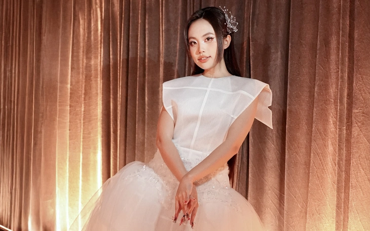 Phương Mỹ Chi khóc vì không được hát Bài ca đất phương Nam ở Sing! Asia, hẹn khán giả tháng 8 - Ảnh 3.