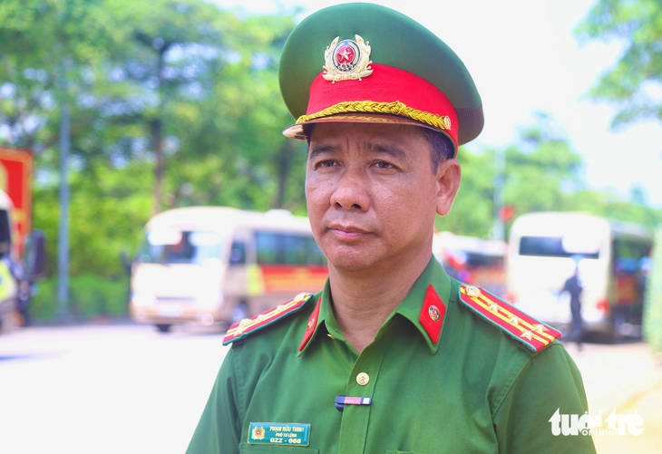 Chiến sĩ công an đổ mồ hôi trên thao trường, sẵn sàng sải bước trên quảng trường - Ảnh 4.