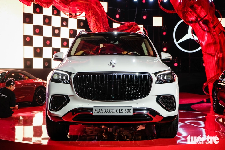 Mercedes-Benz GLS - Ảnh 18.
