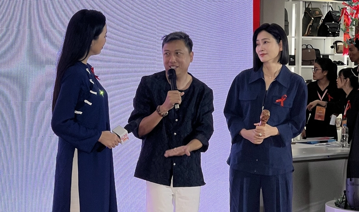 Hoa hậu H’Hen Niê gần 10 năm đồng hành cùng cộng đồng sống chung với HIV vì chữ duyên - Ảnh 3. H’Hen Niê - Ảnh 3.