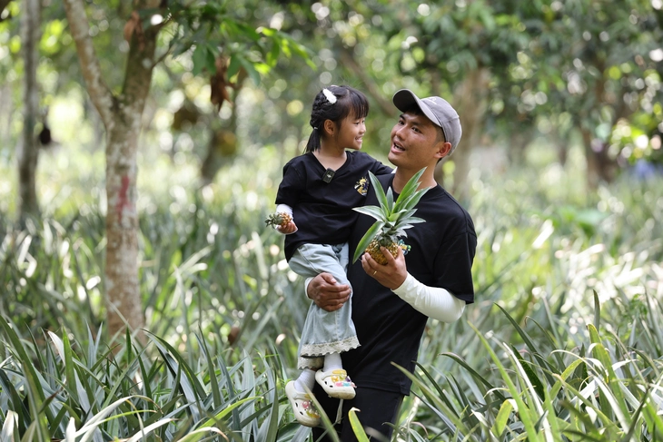 cha con vạn dặm - Ảnh 2.