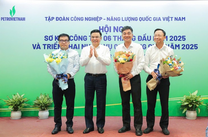 Lọc dầu Dung Quất thu về 69.000 tỉ đồng, lợi nhuận vượt 93% giữa biến động giá dầu - Ảnh 3.