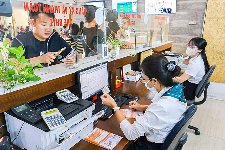 Khám bảo hiểm y tế sau sáp nhập thế nào? - Ảnh 1. bảo hiểm y tế - Ảnh 1.