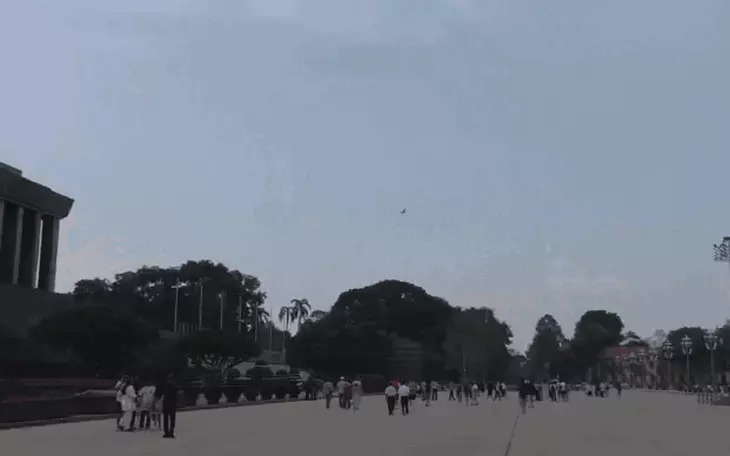 Bố trí nước uống, lều, y tế các tuyến đường người dân xem diễu binh A80 - Ảnh 2.