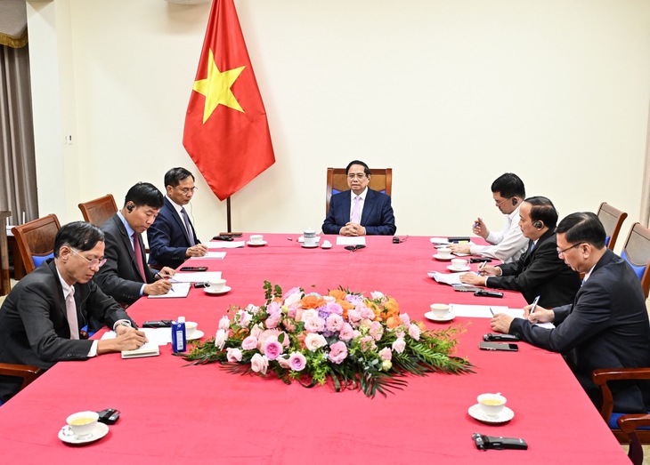 Việt Nam sẵn sàng tham gia cơ chế ASEAN đảm bảo thực hiện ngừng bắn Campuchia - Thái Lan - Ảnh 2.