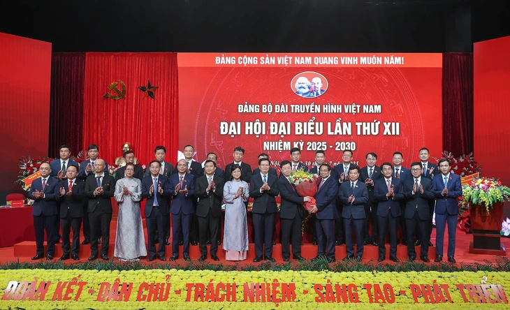 Thủ tướng: Truyền hình Việt Nam cần kịp thời, chính xác, tiên phong, đi đầu trong thông tin - Ảnh 3.