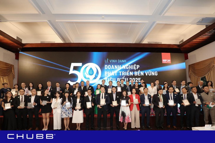 Chubb Life Việt Nam đạt giải Top 50 Doanh nghiệp Phát triển Bền vững 2025 - Ảnh 1.