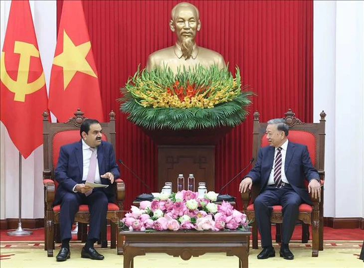 Tập đoàn Adani cam kết đầu tư chiến lược 10 tỉ USD vào Việt Nam - Ảnh 2.