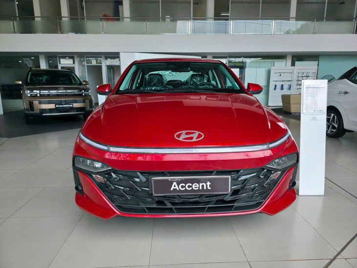 Hyundai Accent - Ảnh 4.