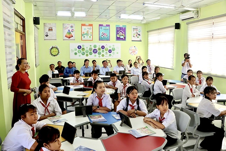 trường học - Ảnh 1.