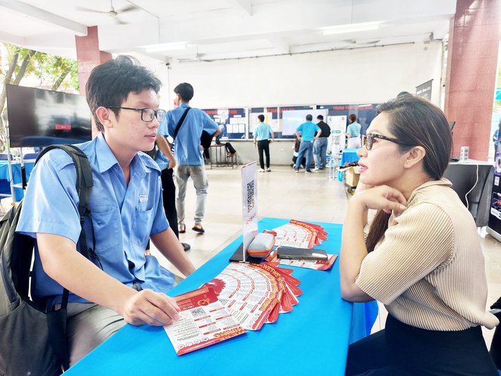Tuyển sinh cao đẳng ra sao? - Ảnh 1. tuyển sinh - Ảnh 1.