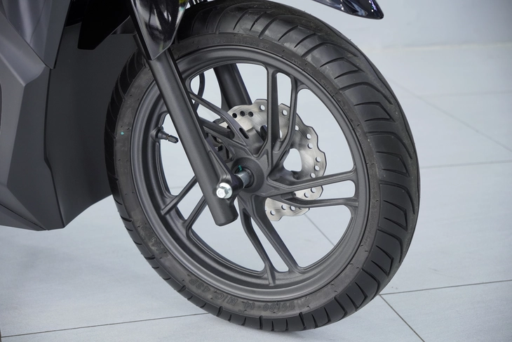Honda Vario 125 - Ảnh 8.