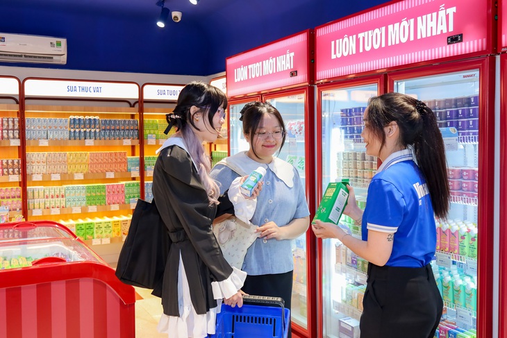 Vinamilk: Doanh thu quý 2-2025 cao nhất từ trước đến nay, 16.745 tỉ đồng - Ảnh 1.