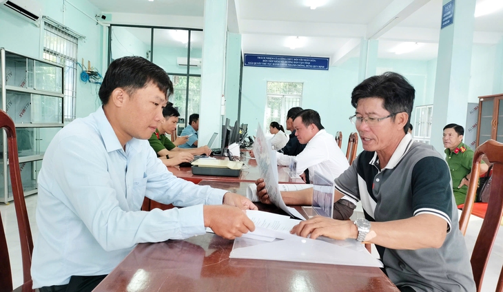 Chuyện ở xã giữa rừng U Minh những ngày đầu vận hành chính quyền hai cấp Chuyện ở xã giữa rừng U Minh những ngày đầu vận hành chính quyền hai cấp