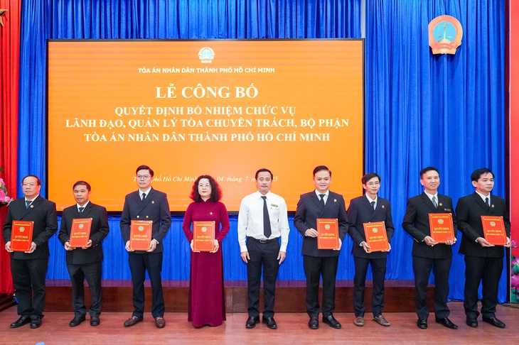 TAND TP.HCM có Chánh văn phòng, Chánh tòa chuyên trách mới - Ảnh 1. TAND TP.HCM - Ảnh 1.