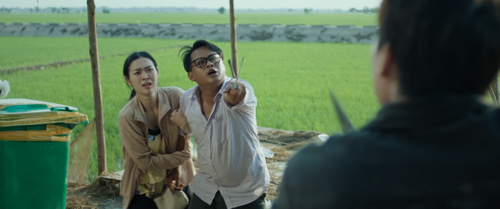 'Làm giàu với ma 2': Showbiz lắm tiền nhiều 'ma' - Ảnh 4. Làm giàu với ma 2: Giấc mơ kim cương hay cơn ác mộng triệu đô? - Ảnh 6.