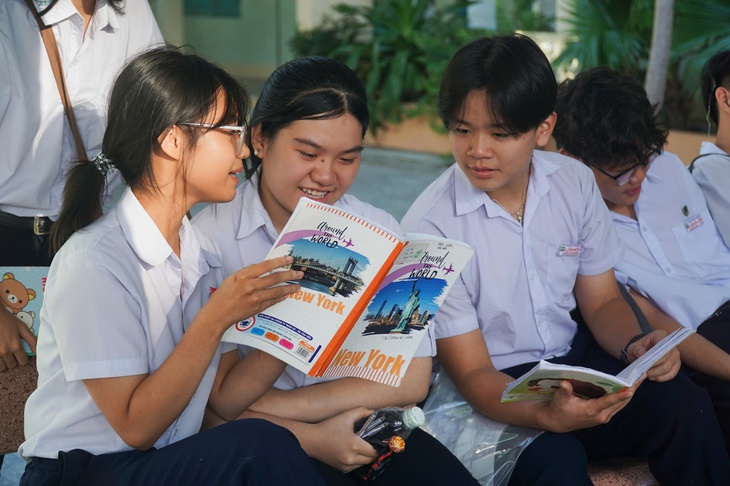 Khánh Hòa công bố điểm chuẩn vào lớp 10, cao nhất 16,25 điểm Khánh Hòa công bố điểm chuẩn vào lớp 10, cao nhất 16,25 điểm