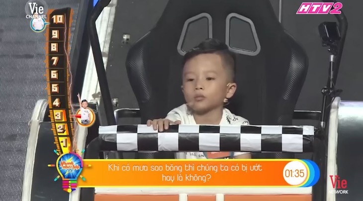 giám đốc 13 tuổi - Ảnh 2.