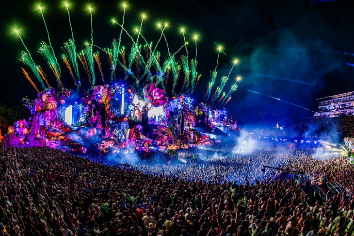 Tomorrowland - Ảnh 1.