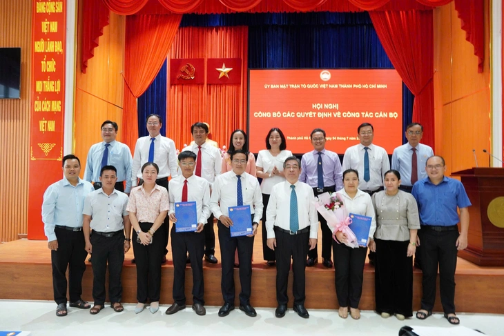 Ủy ban MTTQ Việt Nam TP.HCM công bố nhân sự các ban tham mưu, giúp việc - Ảnh 6.