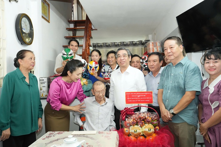 Mặt trận Tổ quốc - Ảnh 1.