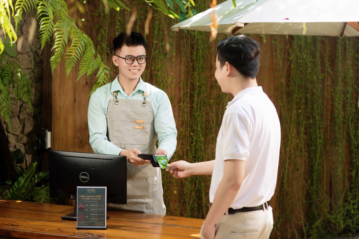 Tối giản ví tiền, gọn nhẹ cuộc sống - Ảnh 1.