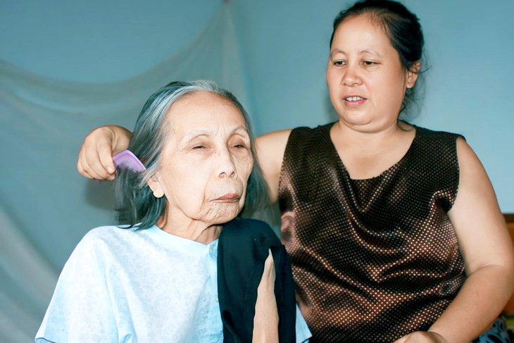 tuổi già - Ảnh 1.