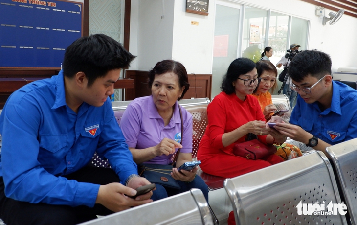 Ra quân đội hình hỗ trợ vận hành chính quyền 2 cấp tại TP.HCM - Ảnh 5.