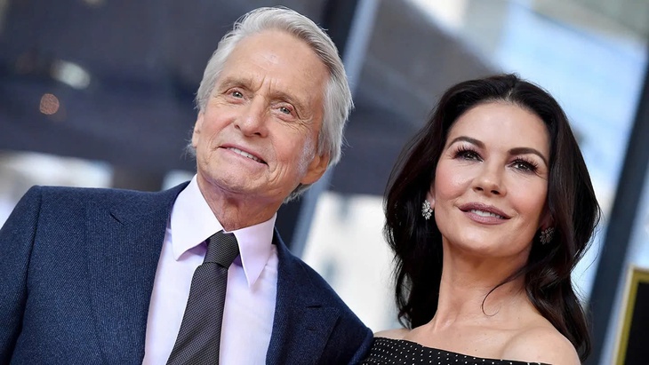 Michael Douglas hé lộ lý do tạm ngưng sự nghiệp và hành trình vượt qua ung thư vòm họng - Ảnh 3. Michael Douglas - Ảnh 3.
