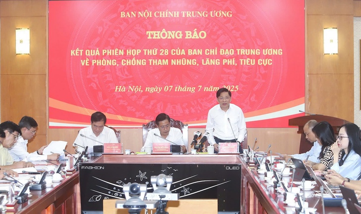 tham nhũng - Ảnh 2.