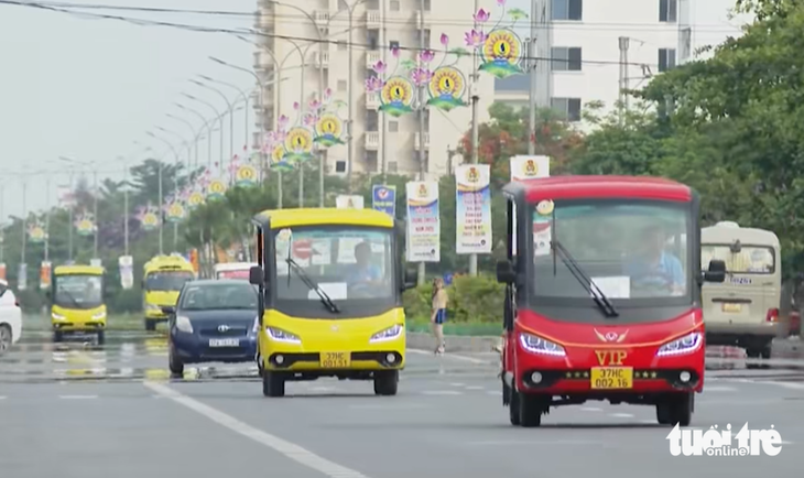 Chủ 278 xe điện ở Cửa Lò lo lắng vì phải dừng hoạt động Chủ 278 xe điện ở Cửa Lò lo lắng vì phải dừng hoạt động