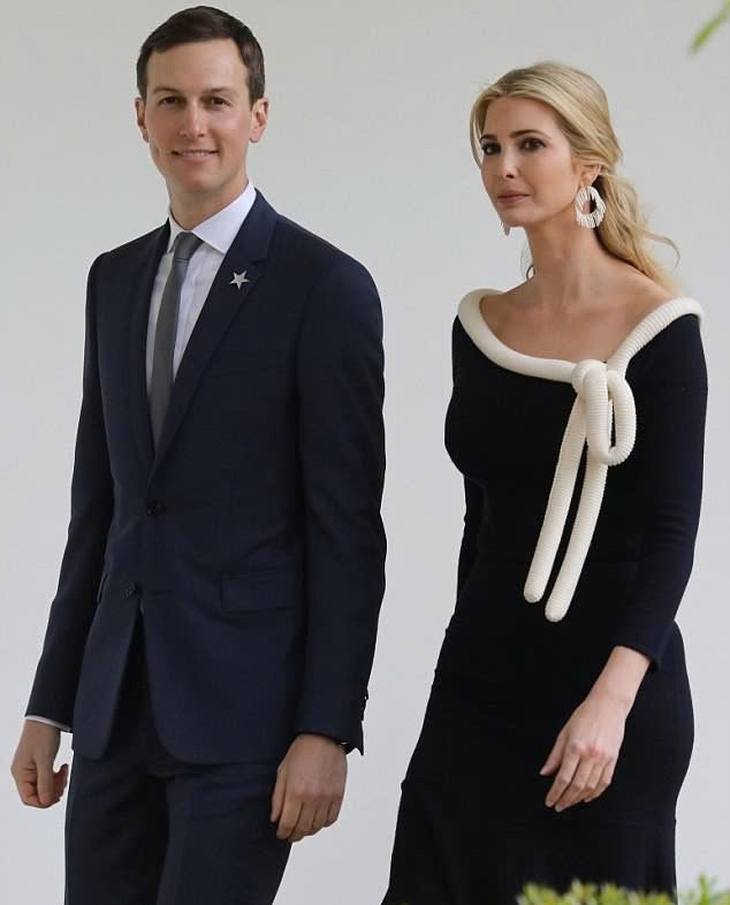 Ivanka - con gái ông Trump: Gu thời trang thanh lịch, vóc dáng đẹp như siêu mẫu - Ảnh 8. Ivanka, con gái ông Trump với gu thời trang thanh lịch, vóc dáng đẹp như siêu mẫu - Ảnh 8.