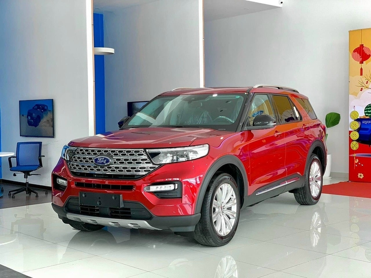 Ford Explorer - Ảnh 2.