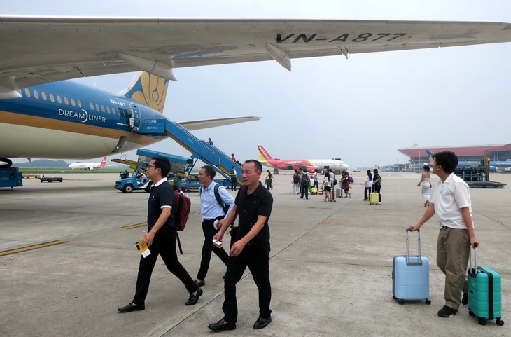 hàng không Việt Nam - Ảnh 1.
