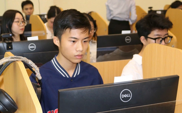 4 học sinh phổ thông đại diện Việt Nam tranh tài Vô địch tin học văn phòng thế giới - Ảnh 1.