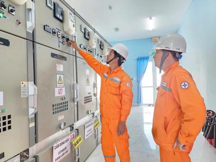 EVNSPC đóng điện 72 công trình 110kV trong 6 tháng đầu năm EVNSPC đóng điện 72 công trình 110kV trong 6 tháng đầu năm