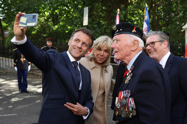 Tổng thống Macron: 'Châu Âu cần giảm sự phụ thuộc kép vào Mỹ và Trung Quốc' - Ảnh 3.