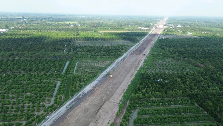 Phát động thi đua đẩy nhanh tiến độ cao tốc Cao Lãnh – An Hữu - Ảnh 2.