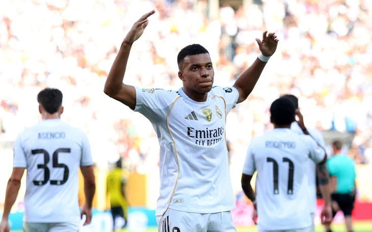 Real Madrid & PSG cùng thuận lợi - Ảnh 2.