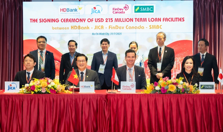 HDBank ký khoản vay hợp vốn 215 triệu USD với JICA, FinDev Canada và SMBC - Ảnh 1.