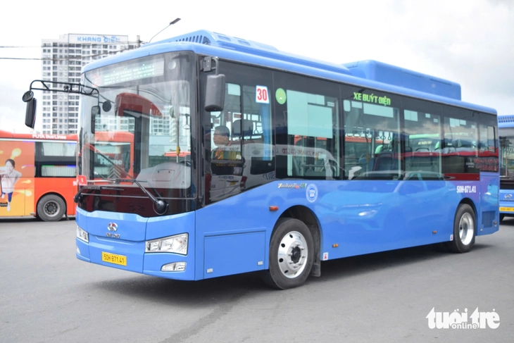 xe buýt - Ảnh 3.