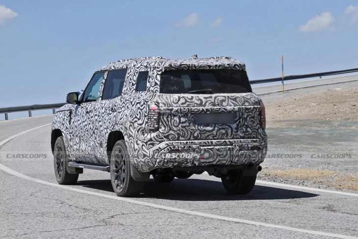 Mitsubishi Pajero - Ảnh 5.