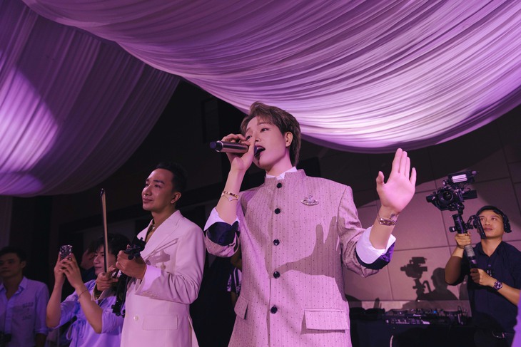 Kai Đinh - Ảnh 1.