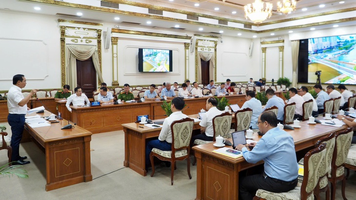 TP.HCM gỡ vướng dự án ngăn triều 10.000 tỉ, đường nối Phạm Văn Đồng - Ảnh 2.