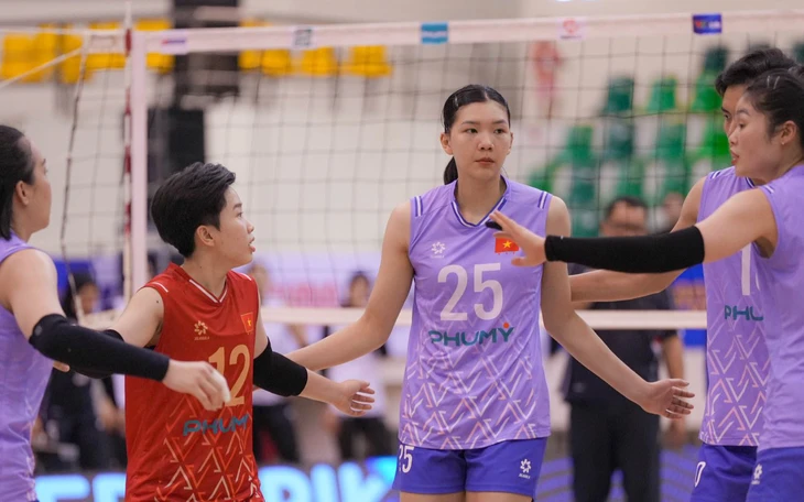 HLV bóng chuyền nữ Thái Lan: 'Chúng tôi có đủ lực lượng để đánh bại Việt Nam' - Ảnh 3.
