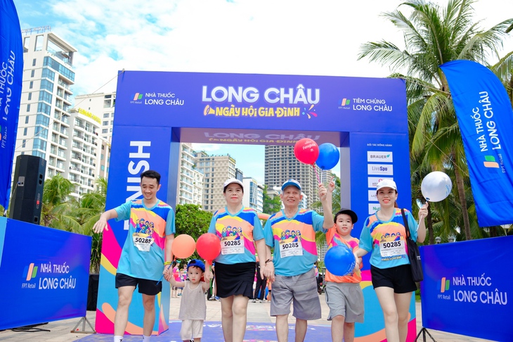 Lần đầu tiên, Long Châu tổ chức Ngày hội gia đình với hơn 500 gia đình tham gia - Ảnh 2.