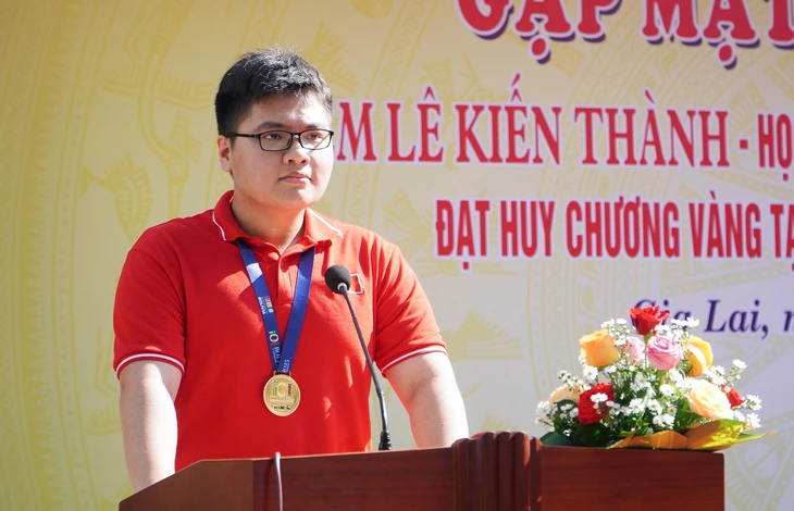 Thưởng 100 triệu đồng cho học sinh đoạt huy chương vàng Olympic tin học quốc tế - Ảnh 3.